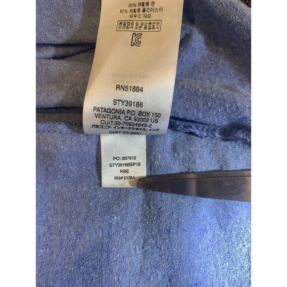 Patagonia Men's P-6 Logo Responsibili-Tee Size Medium Lago Blue Regular Fit - Picture 5 of 6